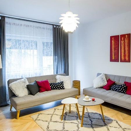 Apartmani Grlice II Вараждин Экстерьер фото